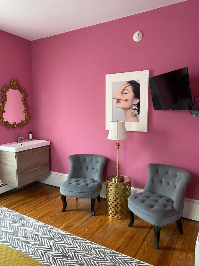 The Hugh Boutique B&B Cape May Bagian luar foto
